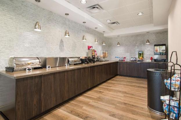 comfort inn and suites