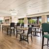 comfort inn and suites
