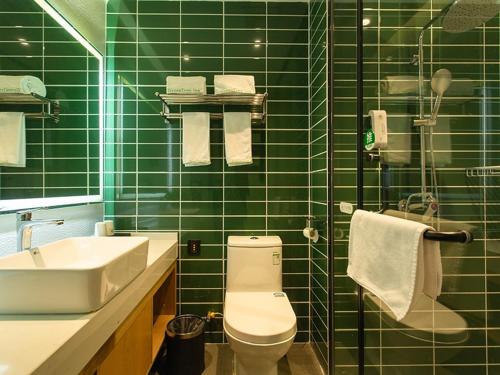 greettree inn jieshou renmin road guozhen plaza