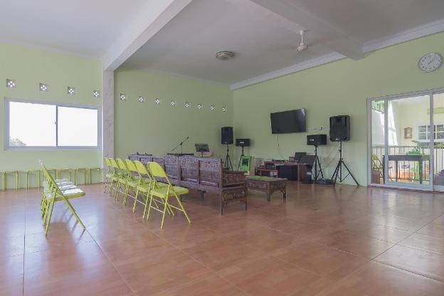 reddoorz syariah near museum wisma karya subang