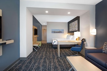 la quinta inn and suites by wyndham manassas va dulles airport