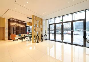 city comfort inn chendu police officer college metro station