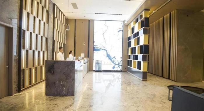 echarm hotel beihai international passenger transport port yintan