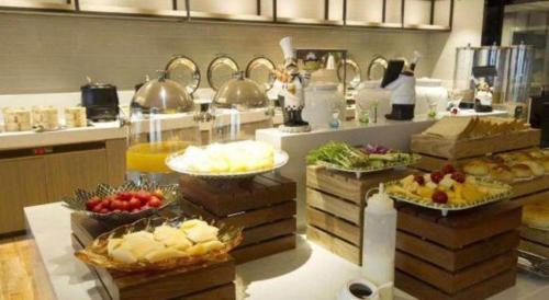 echarm hotel beihai international passenger transport port yintan