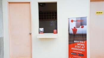 reddoorz plus near talisay town center