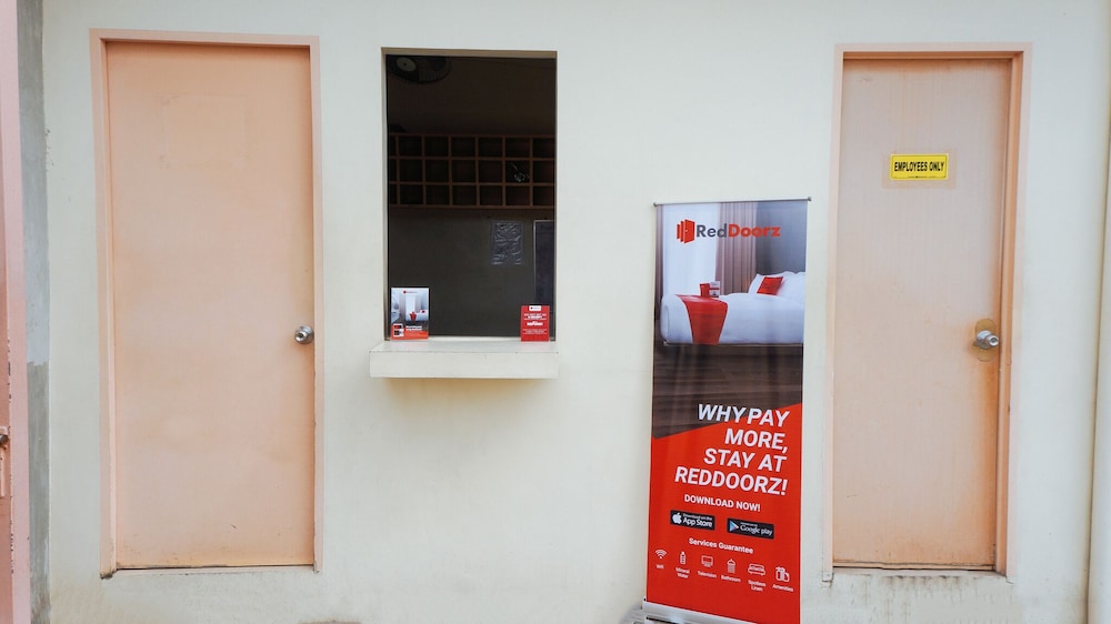 reddoorz plus near talisay town center