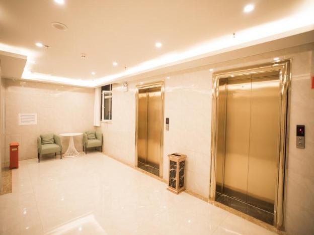 greentree innzhangjiakou high speed railway station business hotel