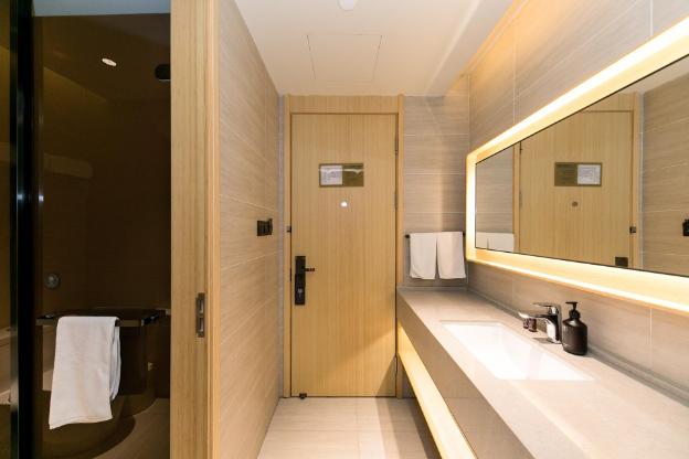 ji hotel shanghai the bund jiujiang road