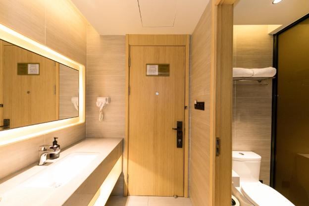 ji hotel shanghai the bund jiujiang road