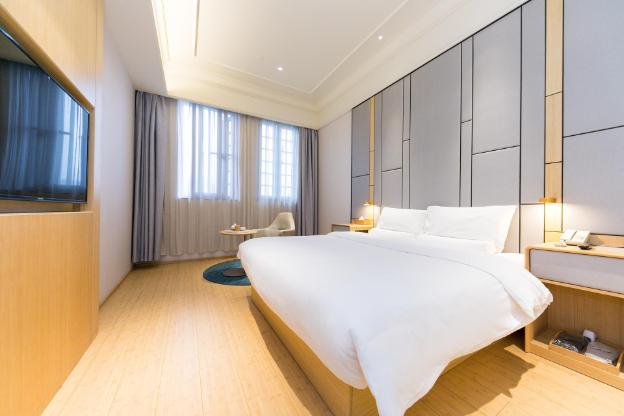 ji hotel shanghai the bund jiujiang road