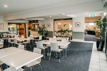 The Sunnyside Tavern, Broadmeadow,Hamilton North>>Broadmeadow,3 star