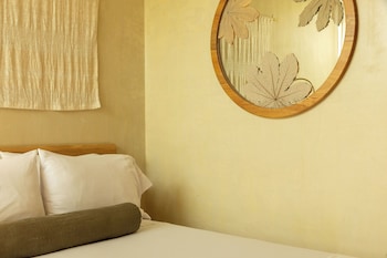 23 hotel