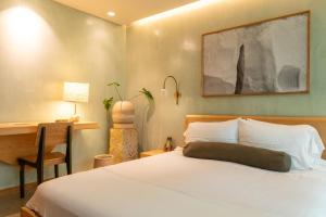 23 hotel