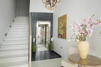 boutique hotel arta