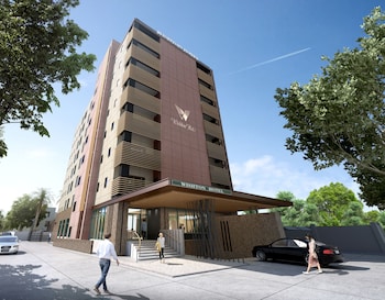 wishton hotel yangon