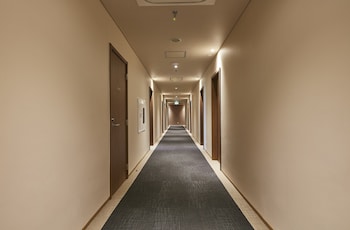 wishton hotel yangon