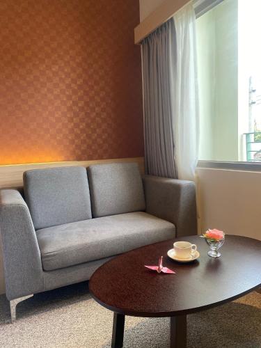 wishton hotel yangon