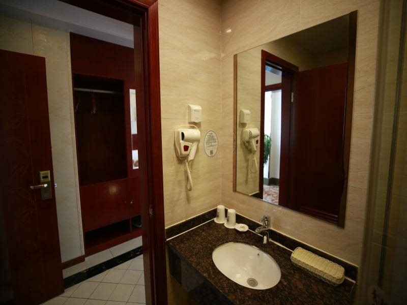 greentree inn suzhou kunshan beimen road mold city