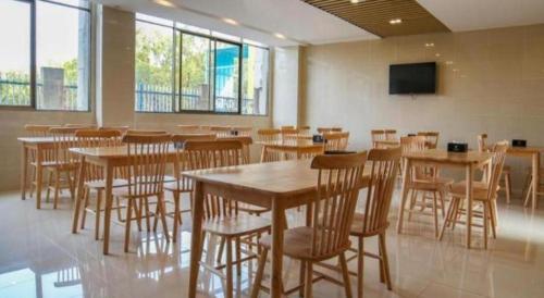 greentree inn express gongqing city nanchang university