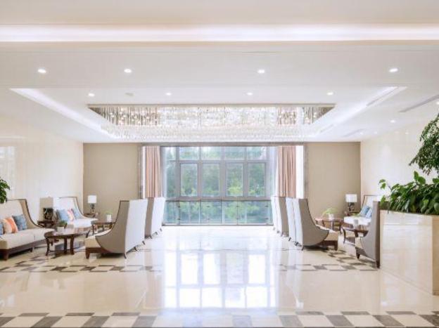 international academician park hotel