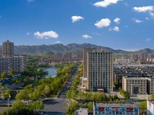 international academician park hotel