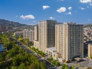 international academician park hotel