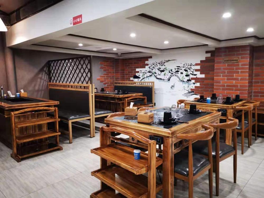 7 days premium chengde university high speed railway station