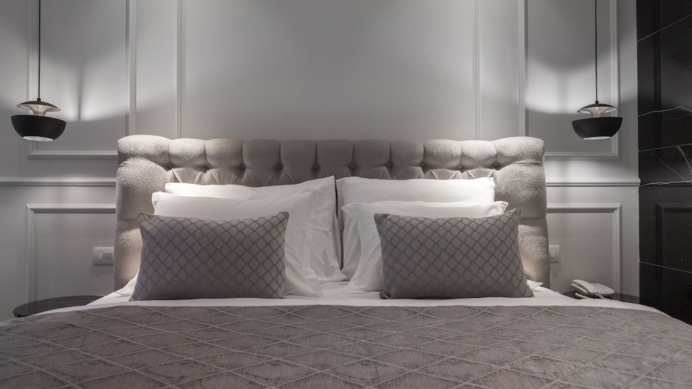 vivid blue serenity resort