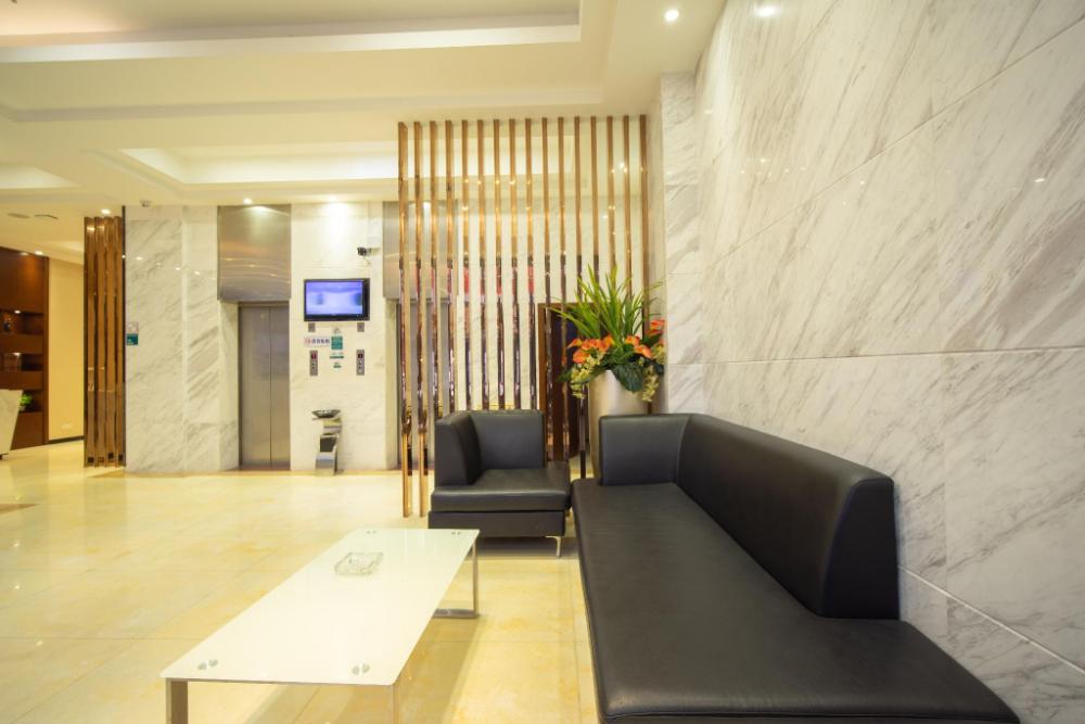 city comfort inn maoming high speed railway station
