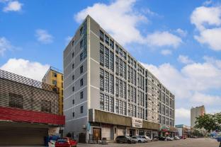 city comfort inn maoming high speed railway station