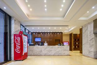 city comfort inn maoming high speed railway station