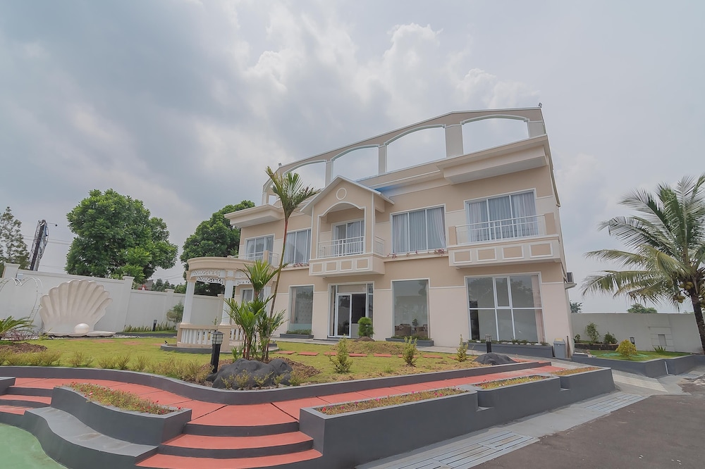 reddoorz syariah villa grand mutiara tasikmalaya