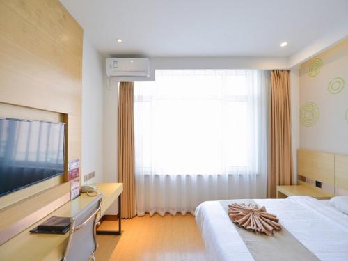greentree inn dalian north railway station express