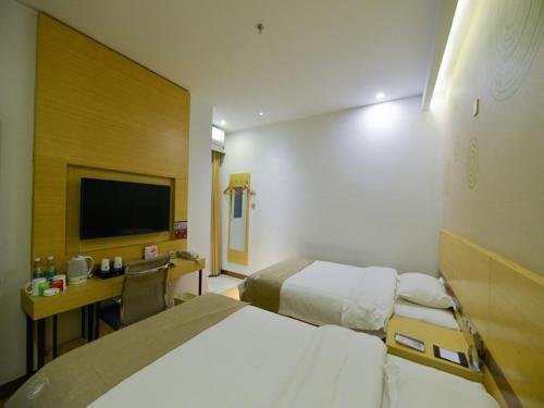 greentree inn dalian north railway station express