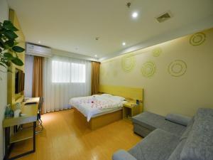 greentree inn dalian north railway station express