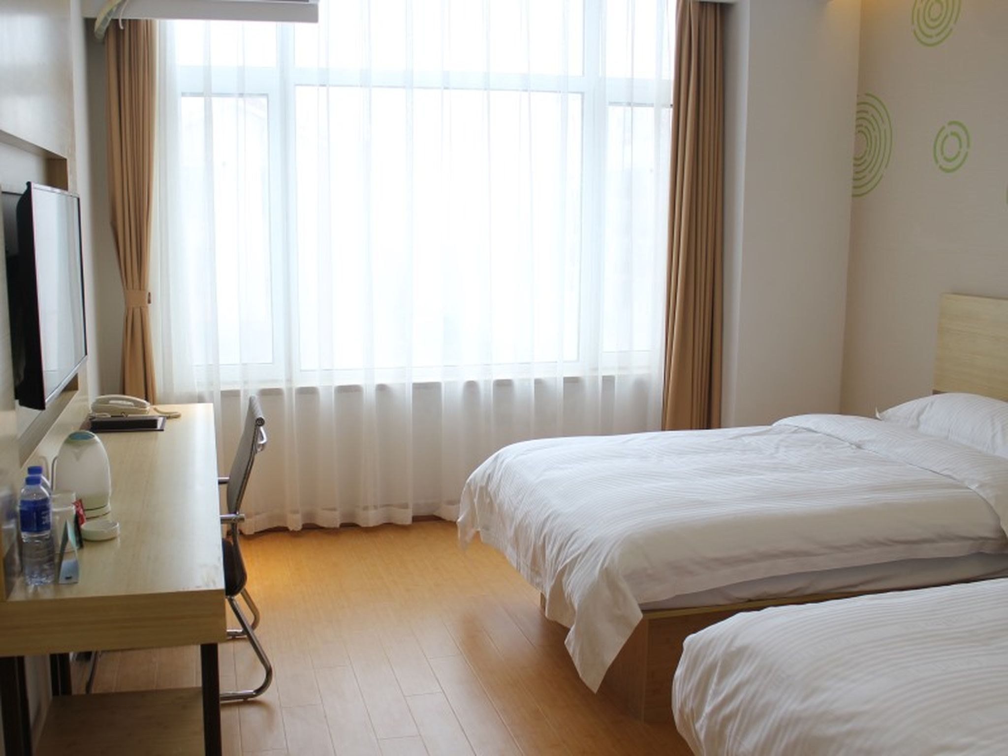 greentree inn dalian north railway station express