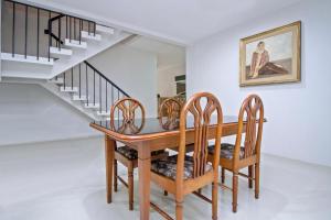 urooms tanah abang