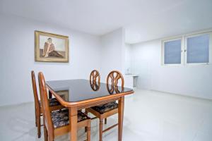 urooms tanah abang