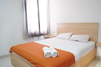 urooms tanah abang