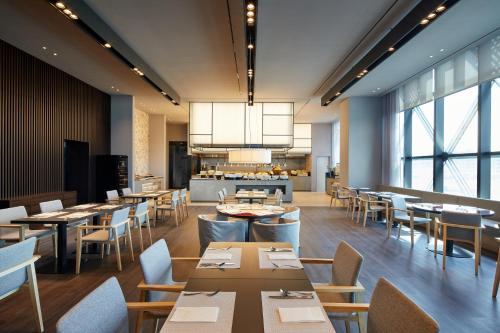 shilla stay seobusan gimhae airport