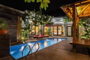 maneh villa