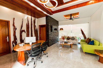 maneh villa