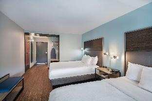 tru by hilton warsaw