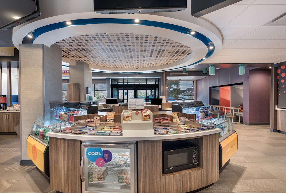 tru by hilton warsaw