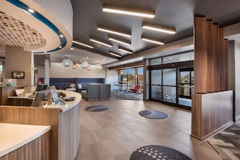 tru by hilton warsaw