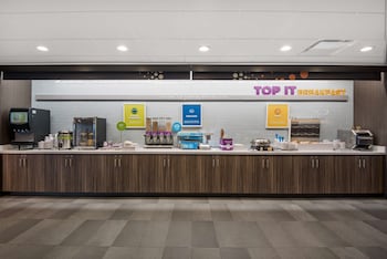 tru by hilton warsaw