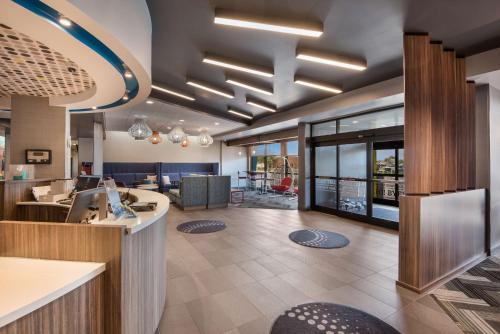 tru by hilton warsaw