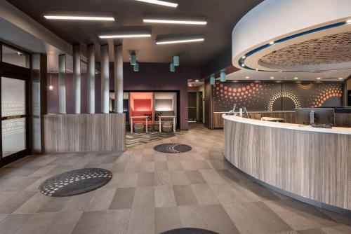 tru by hilton warsaw