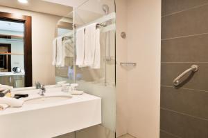 coral tower hotel by hansa