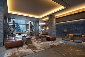 higashiyama niseko village a ritz carlton reserve